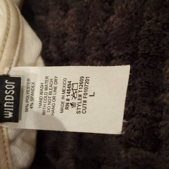 Windsor One Shoulder Longsleve Cropped Top. Taupe Size Large. - Picture 5 of 5